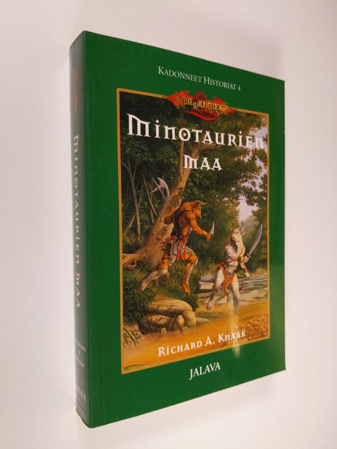 Richard A. Knaak : Minotaurien maa
