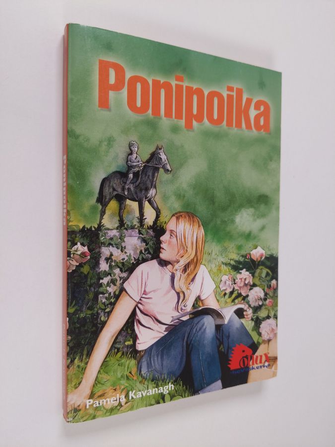 Pamela Kavanagh : Ponipoika