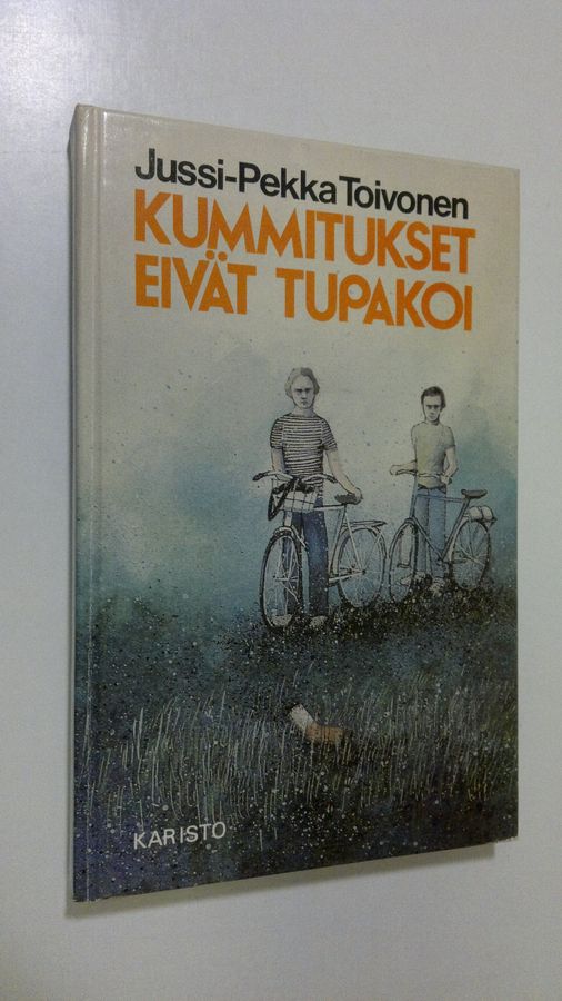 Jussi-Pekka Toivonen : Kummitukset eivät tupakoi