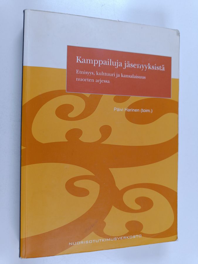 Kamppailuja jäsenyyksistä