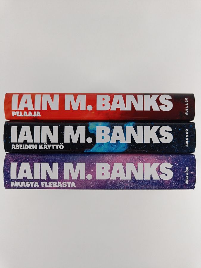 Iain M. Banks : Kulttuuri 1-3: Muista Flebasta ; Pelaaja ; Aseiden käyttö
