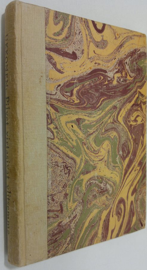 Elsa-Marja Ukkonen : Pilvet virtasivat ylitsemme