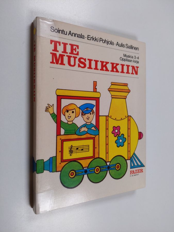 Erkki Pohjola & Sointu Annala ym. : Musica 3-4, Tie musiikkiin : peruskoulun kolmannen ja neljännen luokan musiikin oppikirja : oppilaan kirja