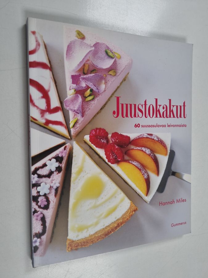 Hannah Miles : Juustokakut : 60 suussasulavaa leivonnaista