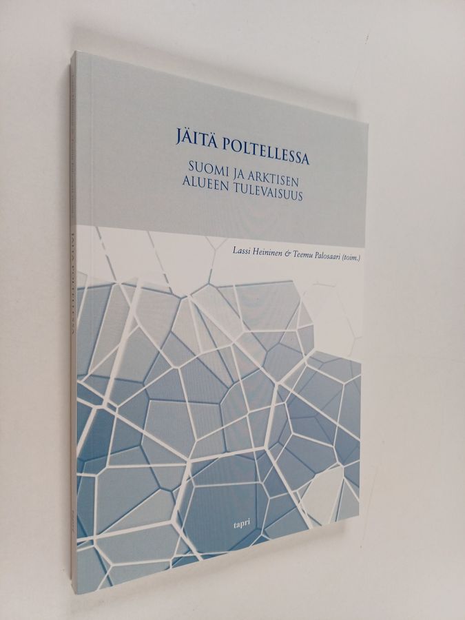 Jäitä poltellessa