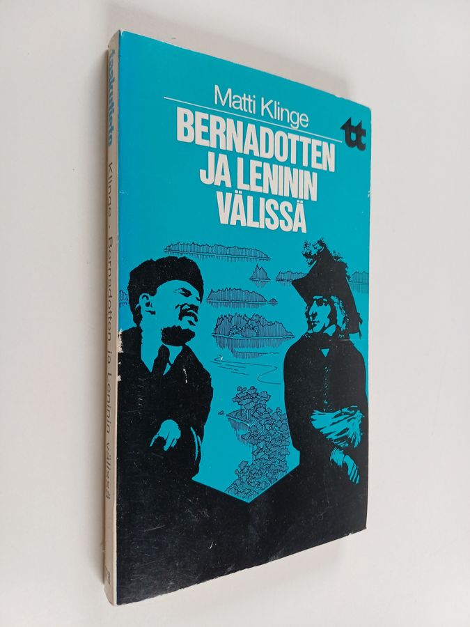 Bernadotten ja Leninin välissä