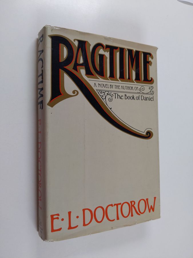 E. L. Doctorow : Ragtime