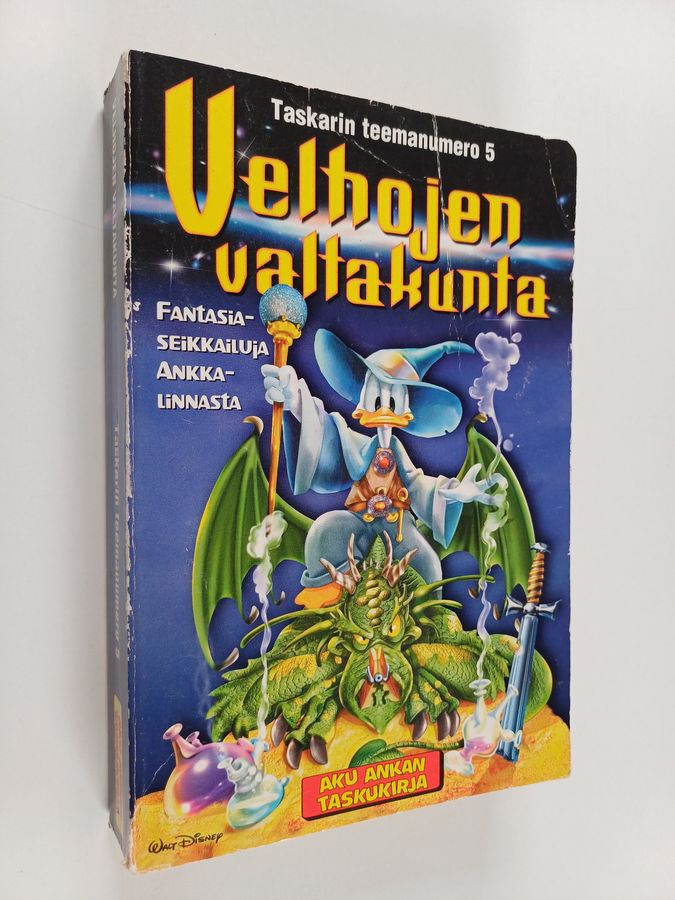 Walt Disney : Velhojen valtakunta