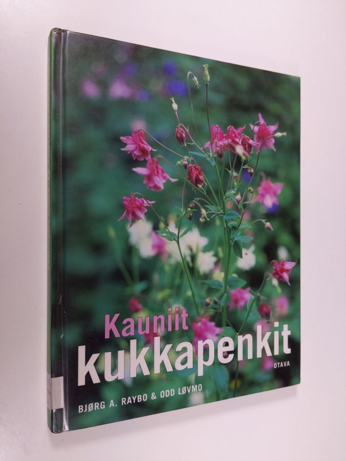 Kauniit kukkapenkit