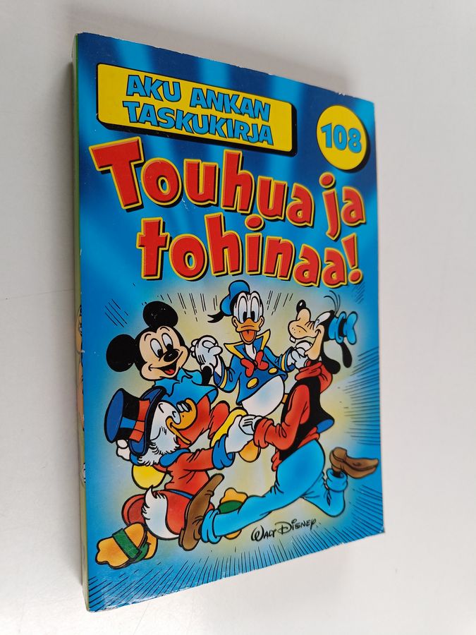 Touhua ja tohinaa!