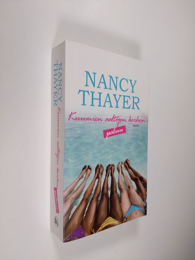 Nancy Thayer : Kuumien aaltojen kerhon paluu