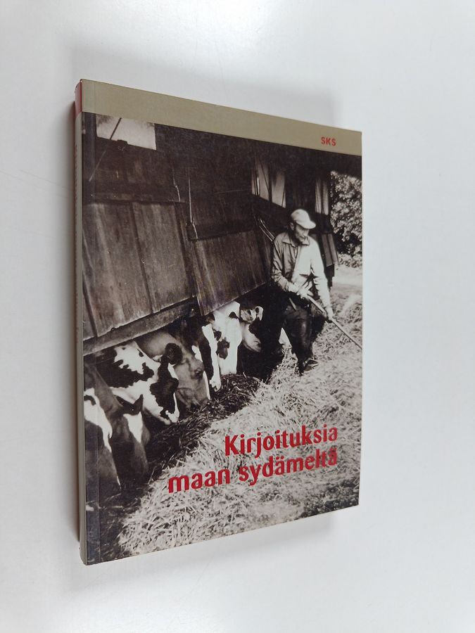 Kirjoituksia maan sydämeltä