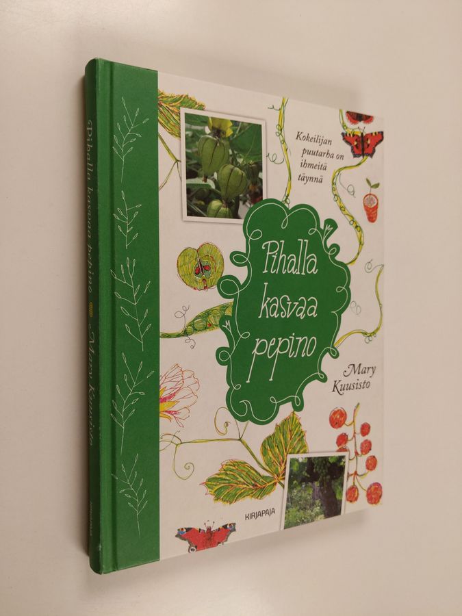 Pihalla kasvaa pepino