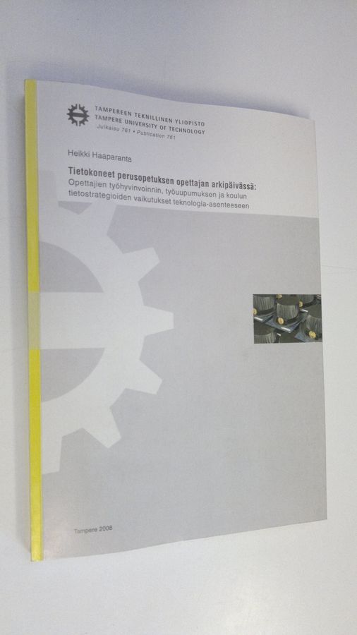 Tietokoneet perusopetuksen opettajan arkipäivässä