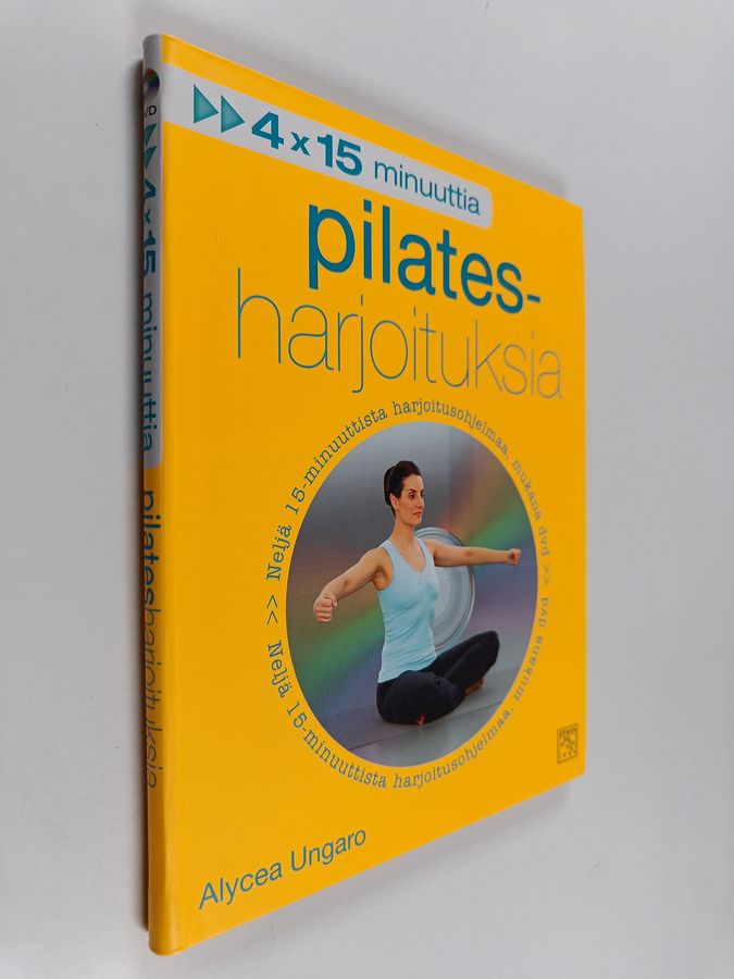 Pilatesharjoituksia
