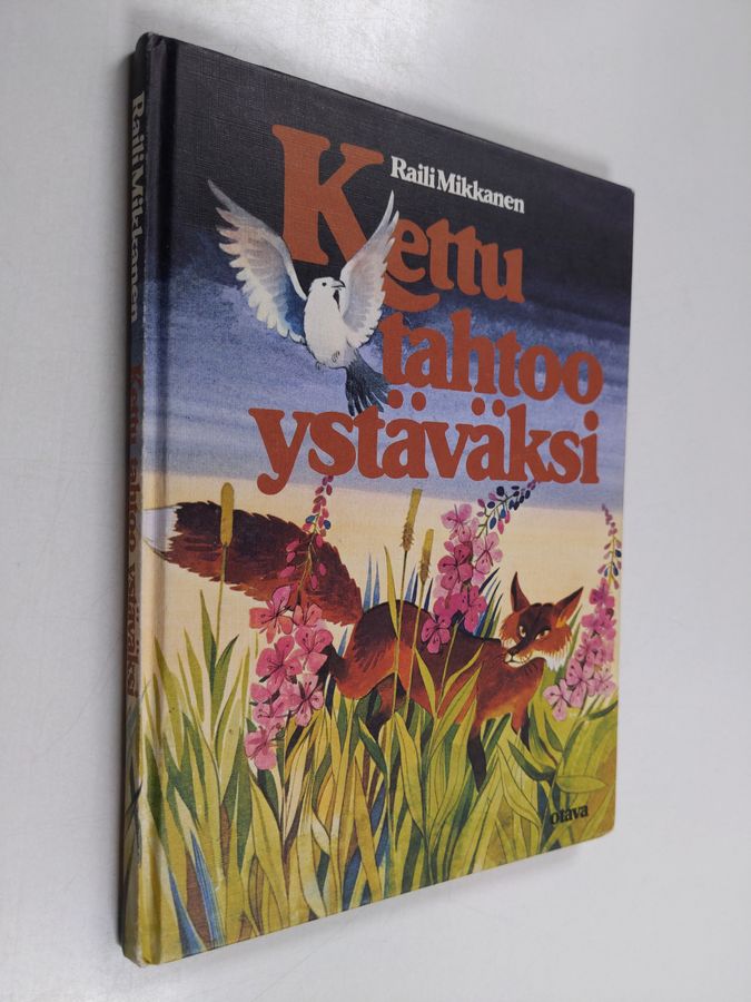 Kettu tahtoo ystäväksi