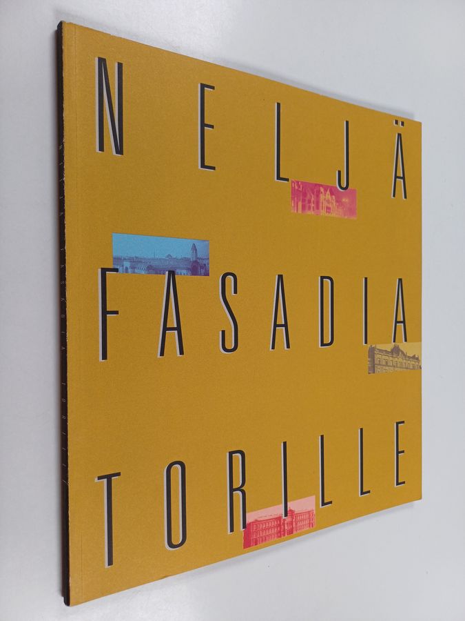 Neljä fasadia torille