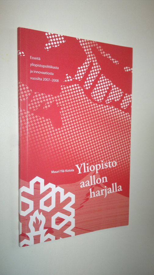 Yliopisto aallon harjalla