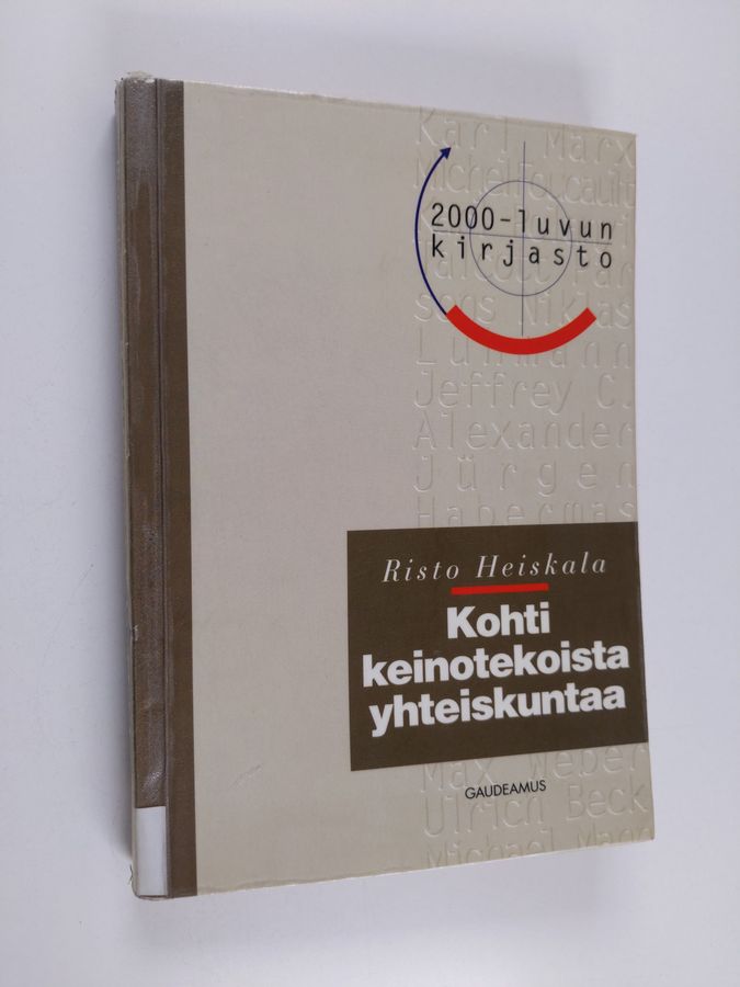 Kohti keinotekoista yhteiskuntaa