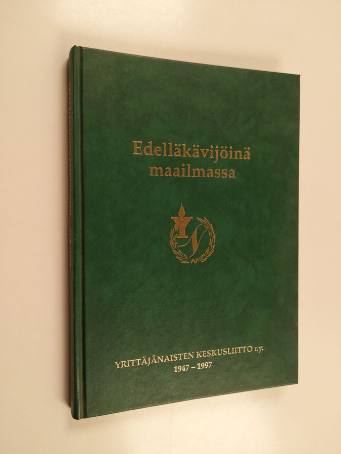Edelläkävijöinä maailmassa
