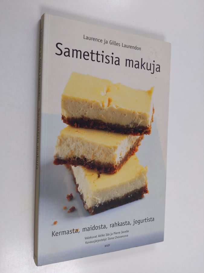 Samettisia makuja