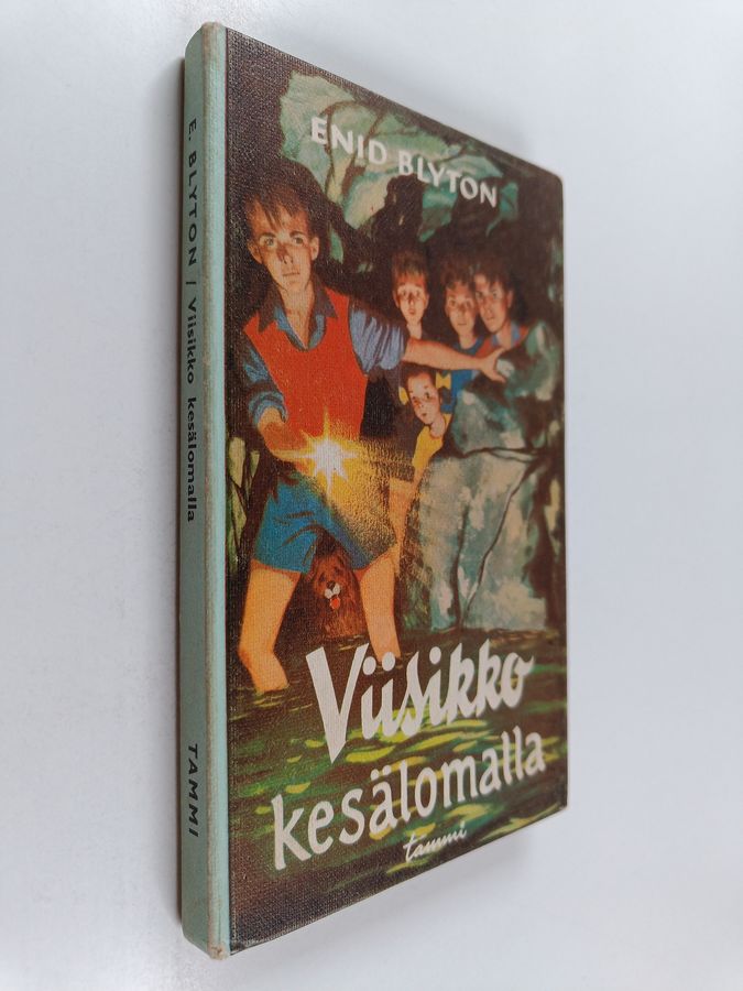 Enid Blyton : Viisikko kesälomalla
