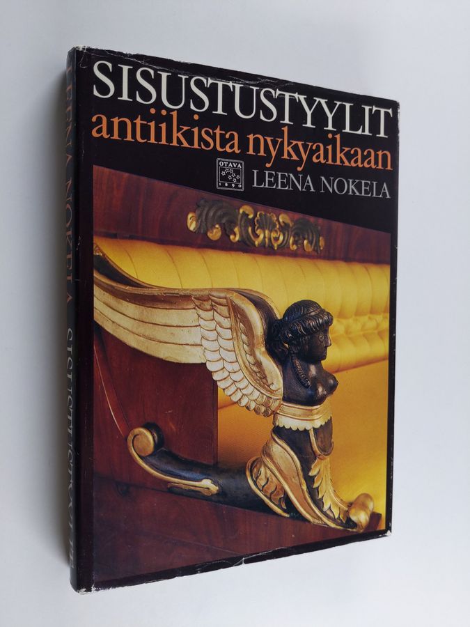 Leena Nokela : Sisustustyylit antiikista nykyaikaan