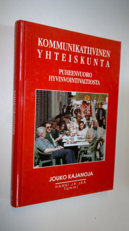 Kommunikatiivinen yhteiskunta