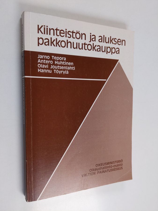 Kiinteistön ja aluksen pakkohuutokauppa