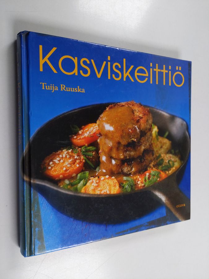 Tuija Ruuska : Kasviskeittiö