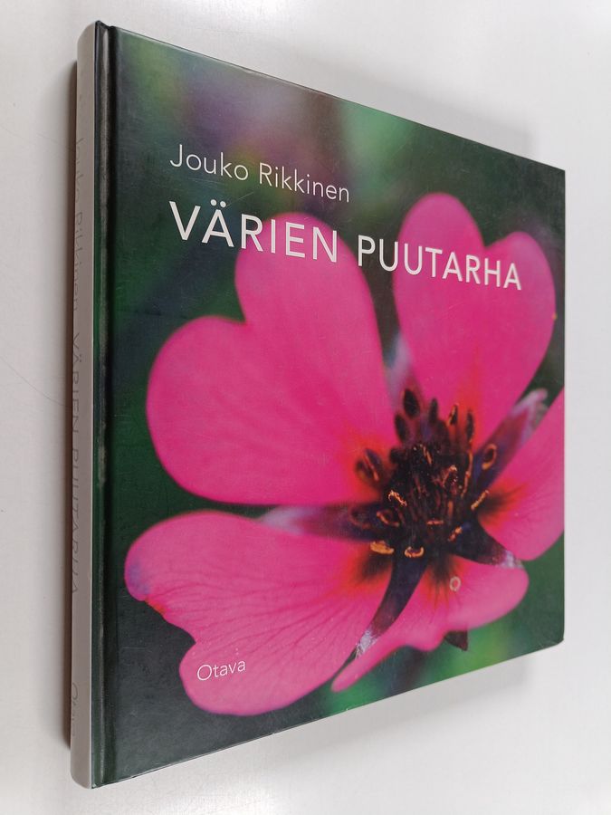 Jouko Rikkinen : Värien puutarha