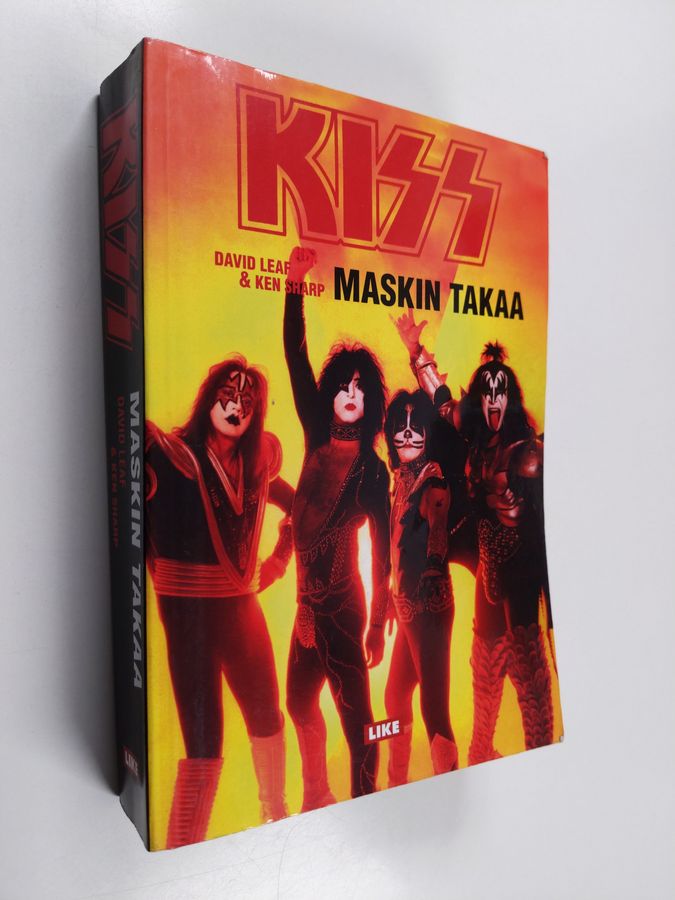 Kiss