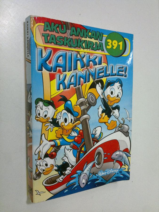 Kaikki kannelle!