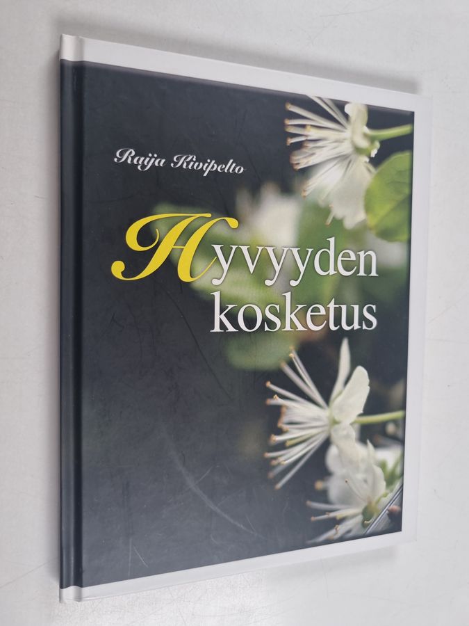 Hyvyyden kosketus