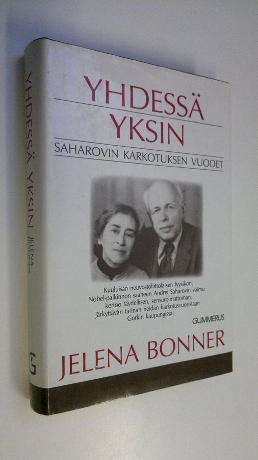 Jelena Bonner : Yhdessä yksin
