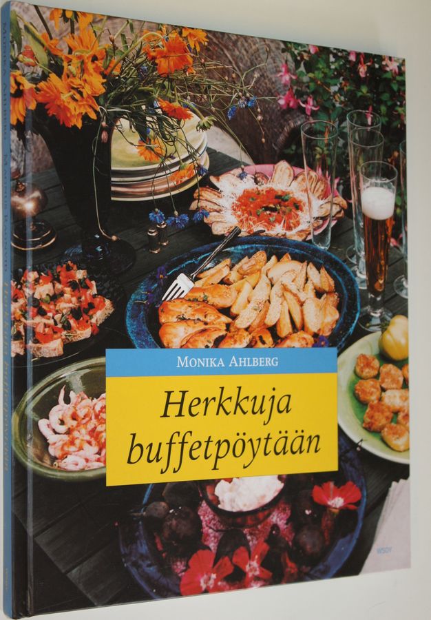 Herkkuja buffetpöytään