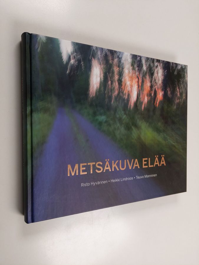 Metsäkuva elää