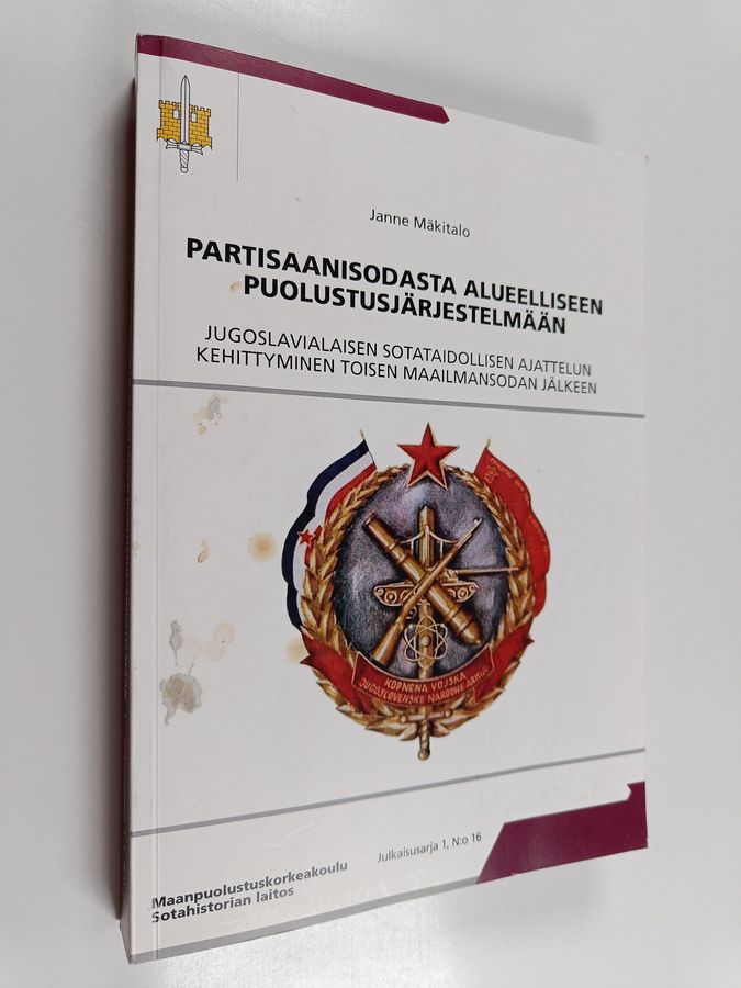 Partisaanisodasta alueelliseen puolustusjärjestelmään