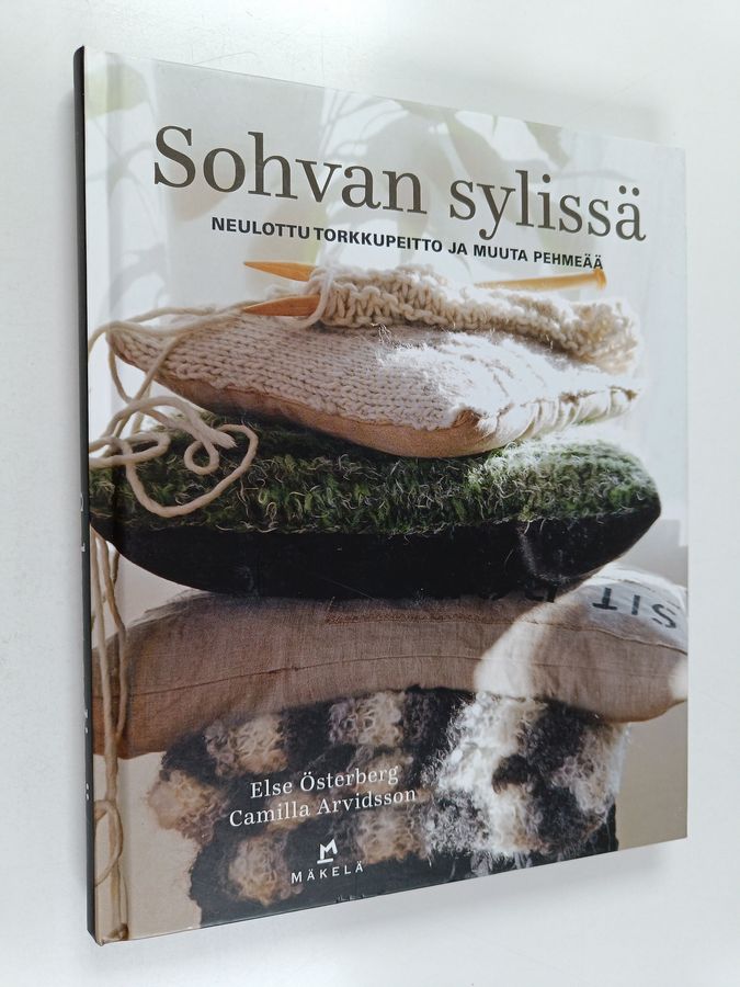 Sohvan sylissä