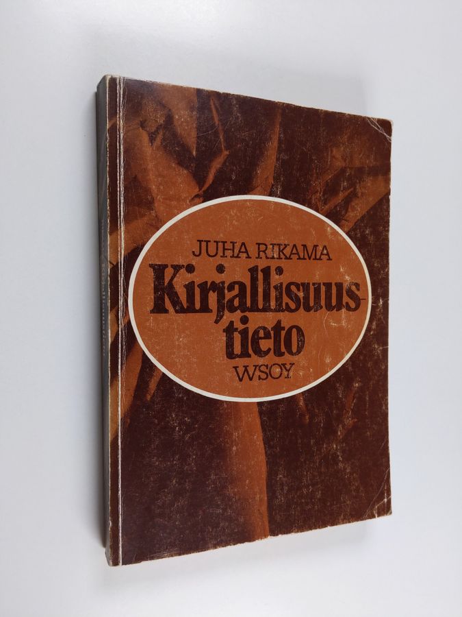 Kirjallisuustieto