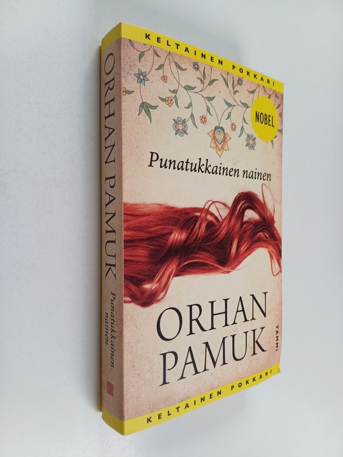 Orhan Pamuk : Punatukkainen nainen