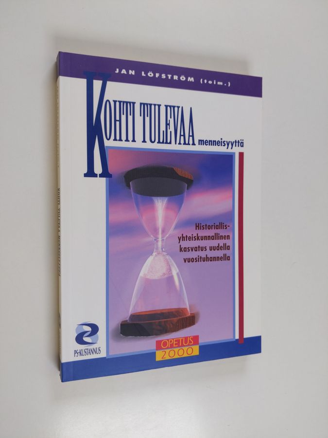 Kohti tulevaa menneisyyttä