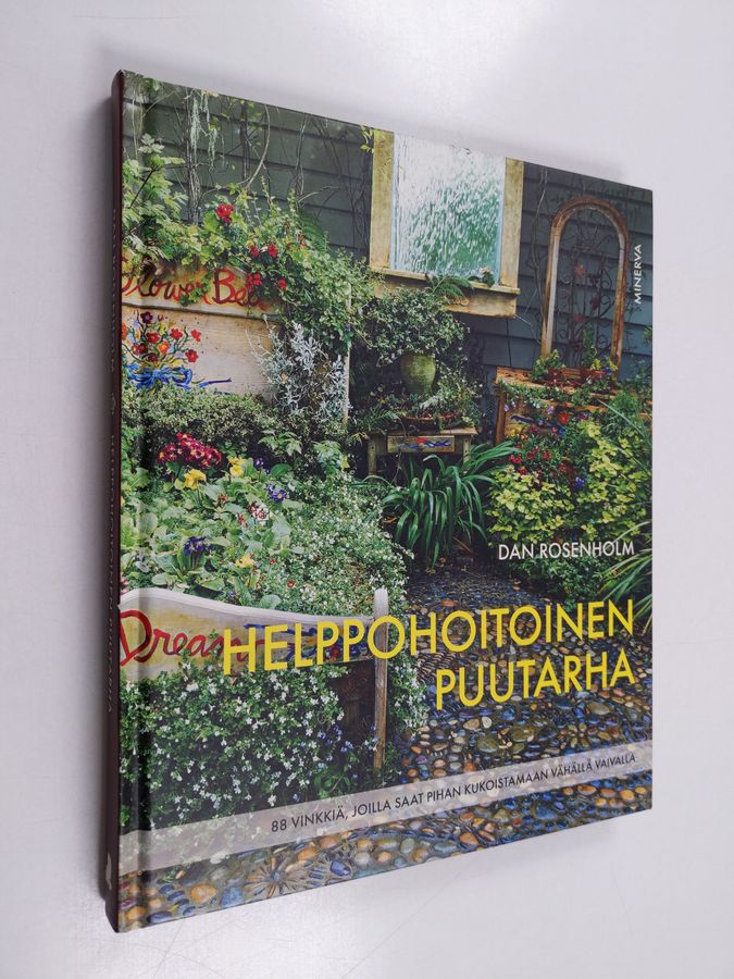 Helppohoitoinen puutarha