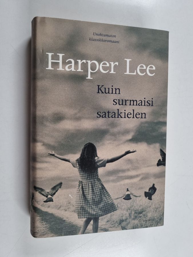 Harper Lee : Kuin surmaisi satakielen