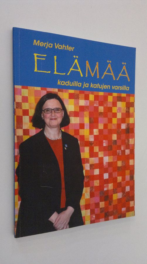 Elämää kaduilla ja katujen varsilla