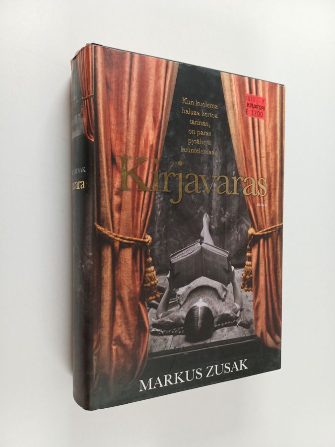 Markus Zusak : Kirjavaras