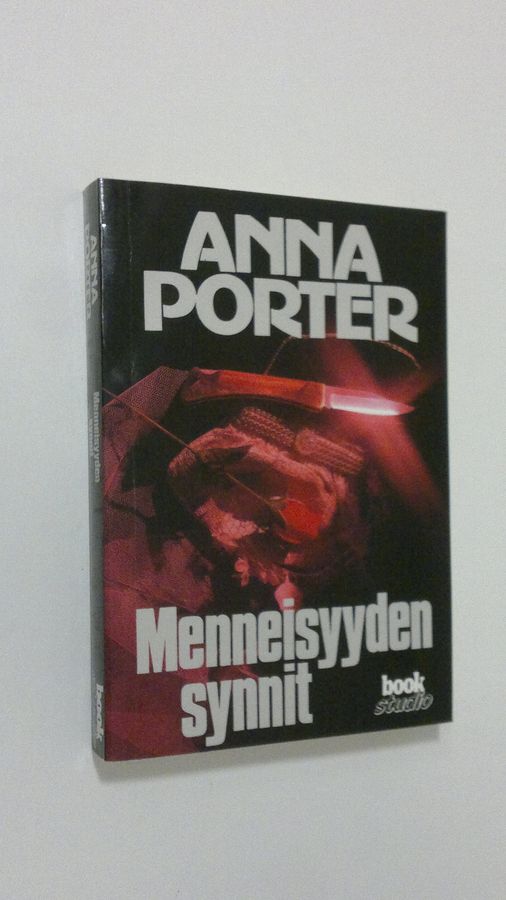 Anna Porter : Menneisyyden synnit
