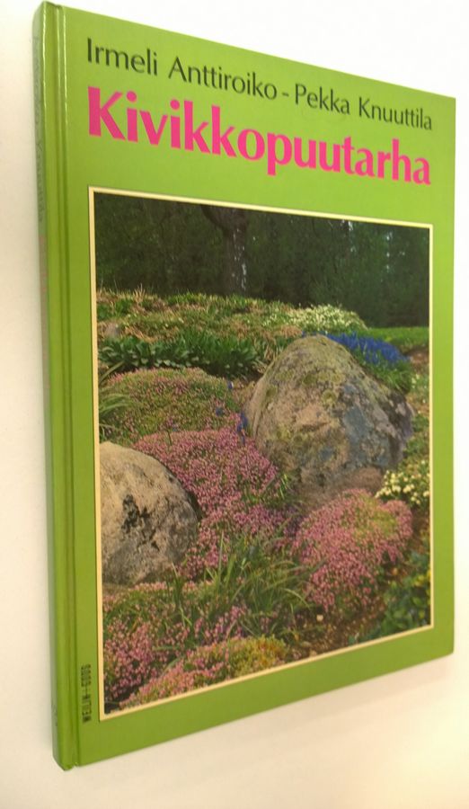 Matti A. Pitkänen : Suomalaisia kuvia = Finland i bild = Finnland in Bildern = Finland in pictures