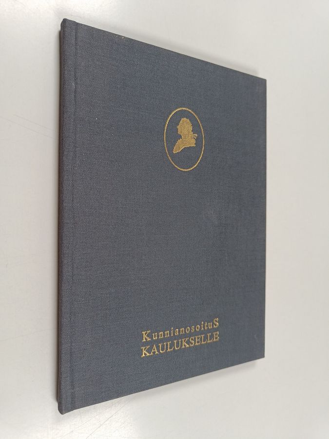 Kunnianosoitus kaulukselle