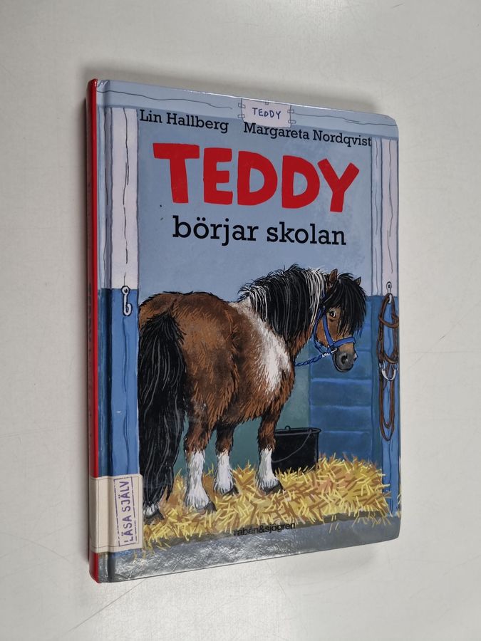 Teddy börjar skolan